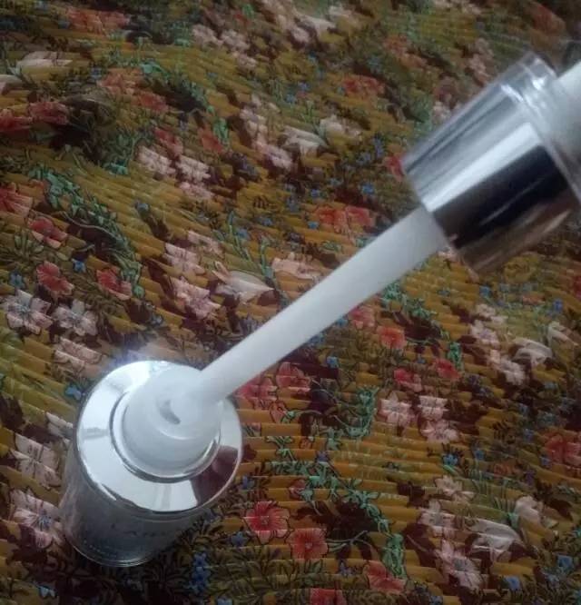 兰芝三管精华能美白不,兰芝vc安瓶美白精华好不好