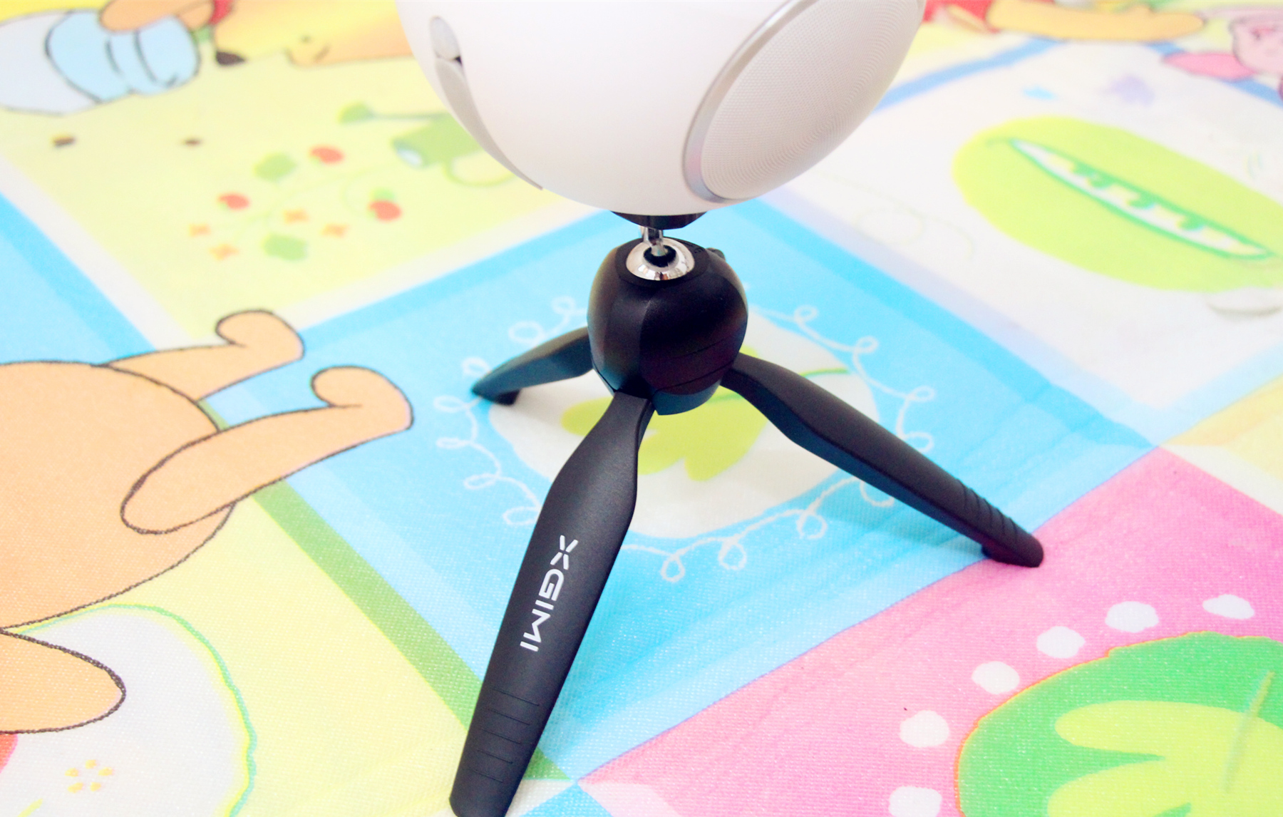 视、听、触全面结合，一个孩子们全新寓教于乐的新平台