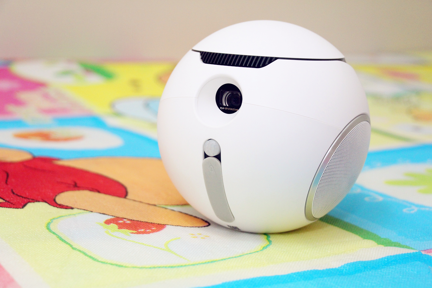 视、听、触全面结合，一个孩子们全新寓教于乐的新平台