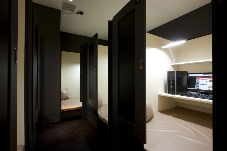 东京自由女子咒术师天团大冒险,日本自由行涩谷