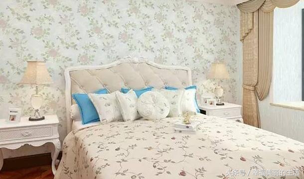 墙壁墙纸的铺贴方法,墙纸装饰用什么胶带粘坚固