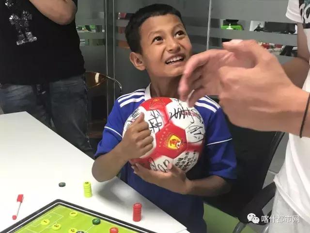 南疆维族小巴郎,小巴郎和小古丽的故事