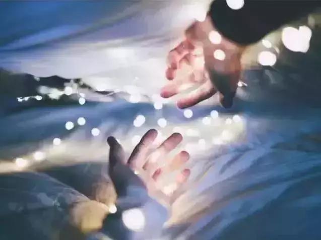 合适发朋友圈有意义的句子短句,十大合适发朋友圈的经典句子