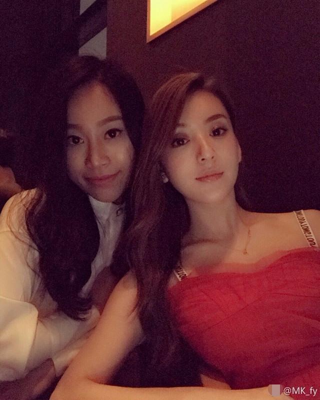 方媛老是被嘲用高仿产品嫁给郭富城后终于用上最新款奢侈包