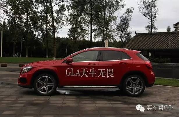 一个奔驰经销商的“心所向驰以恒”解读专访乐山华星锦业总经理李飞