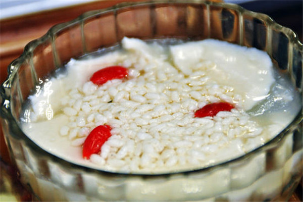 面粉电饭锅能够做什么简单的美食,100种电饭锅简易懒人美食