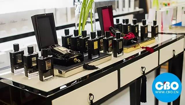 esteelauder雅诗兰黛男士香水,雅诗兰黛旗下的香水品牌