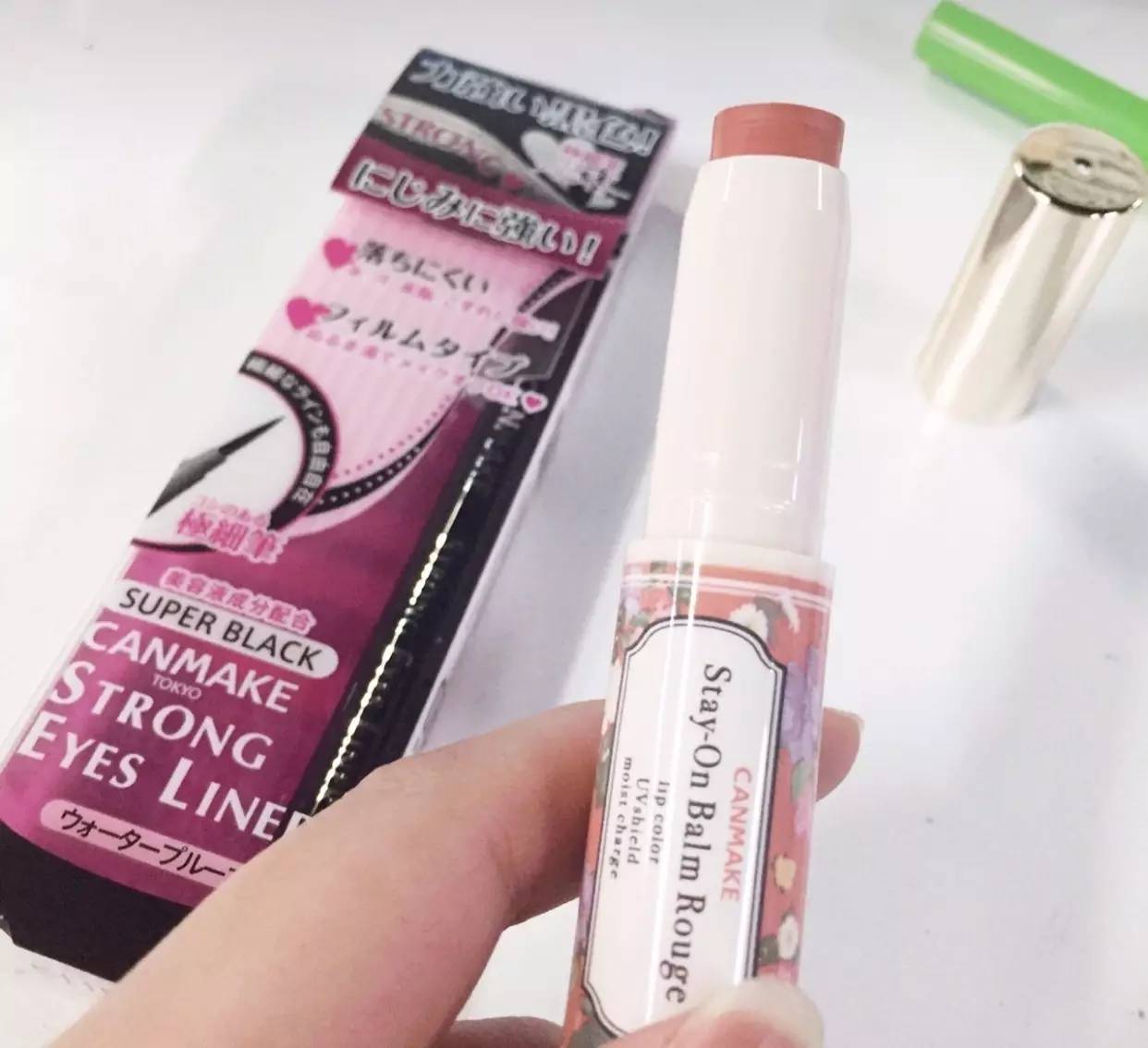 5块钱一大桶的粉底液测评,平价粉底大合集100块