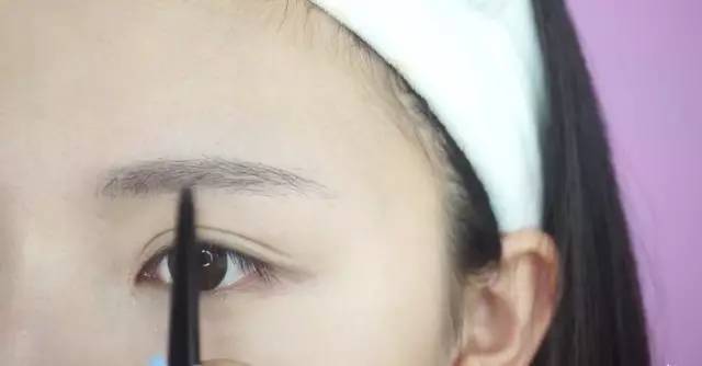 混迹职场江湖，哪能不妆一妆