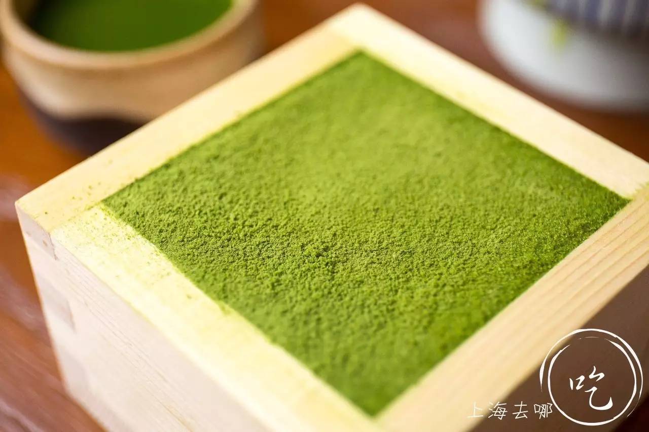 颜值*党**与抹茶控的终极绝杀！火爆ins的24k金箔冰淇淋终于来魔都啦！