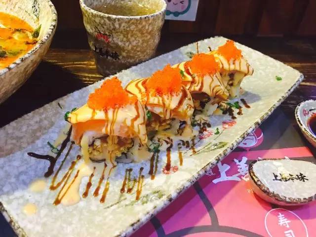 吃饭这么私人的事,吃饭是很私人的事