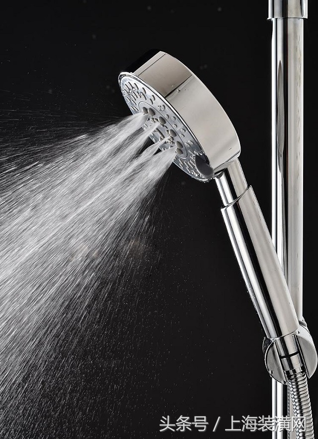 电热水器关掉开关不拔电源,电热水器在停水时要不要关掉电源