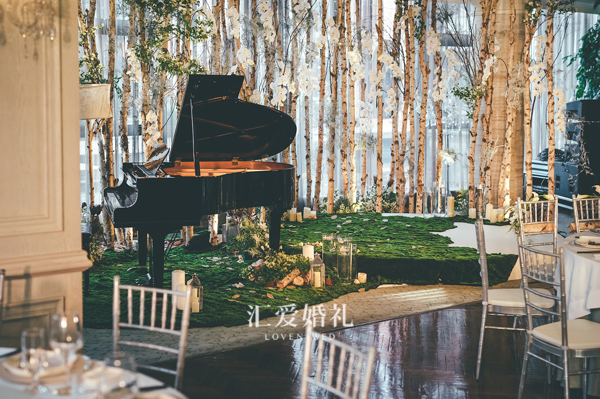 回忆杀，05年超女五强里又一位嫁了，春春笔笔，你们要加油！