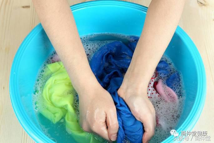 夏天手起皮用什么药膏,夏天干燥起皮怎么补水