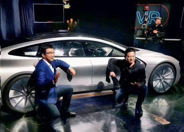 十分快讯｜土豪金单车现街头，贾跃亭写高考文章