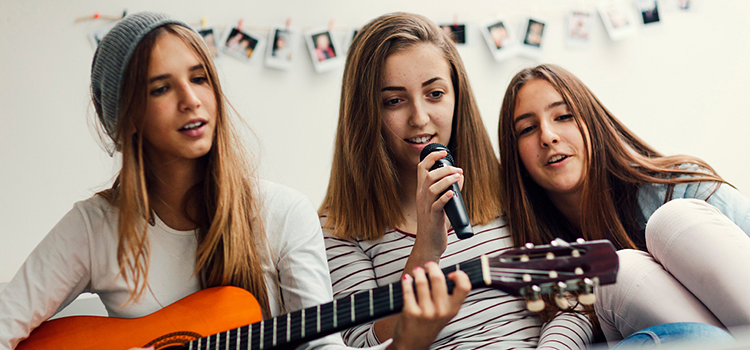 如何选择一个合适自己的麦克风,怎样选择合适自己的麦克风