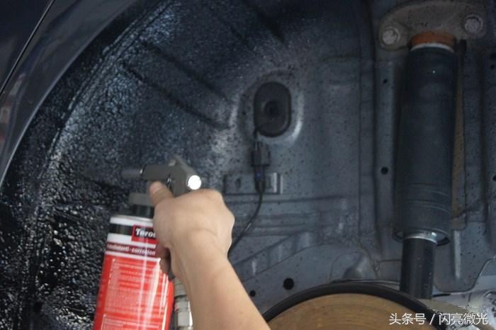 水性底盘装甲和树脂橡胶底盘装甲,底盘装甲和没有底盘装甲的区别