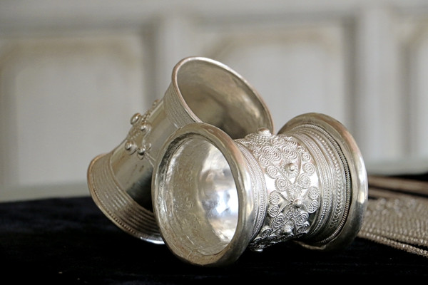 新疆手工银饰,广西少数民族手工银饰