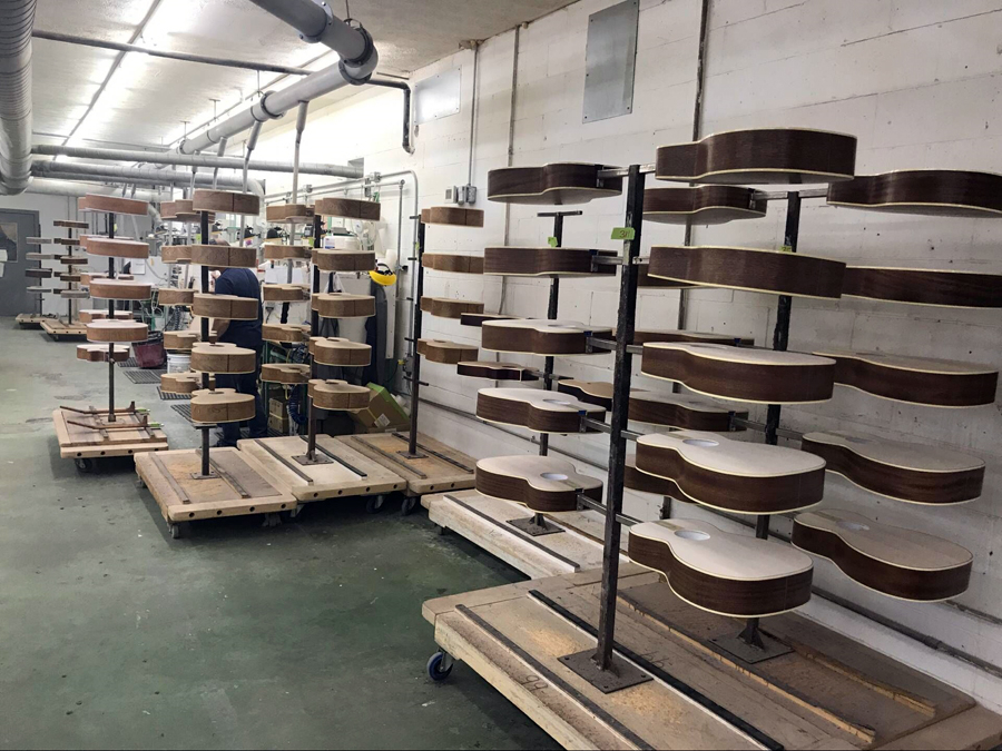 极速快报：弘力乐器2017加拿大Godin吉他工厂参观第一天精彩视频