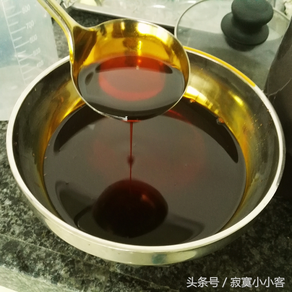特色网红小吃柳州螺蛳粉的培训教程之三：专用辣椒红油的制作方法