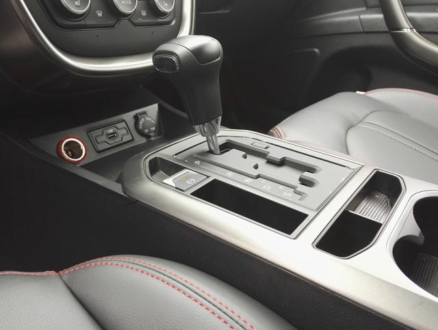 试驾奔腾x80,动力强劲测评