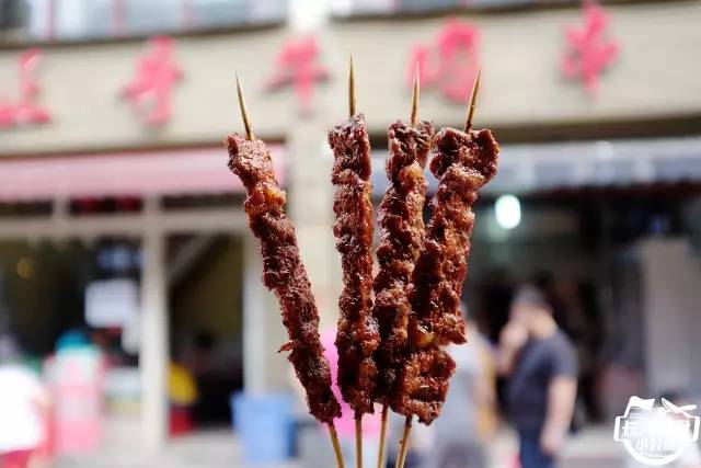 长沙好吃的湘西烤串,长沙打卡正宗湘西烧烤
