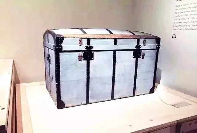 lv个性化定制包包,lv个性化定制服务