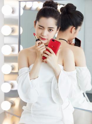 你明白她的小心思吗？OPPO这次跨界搞事情让女生都尖叫！