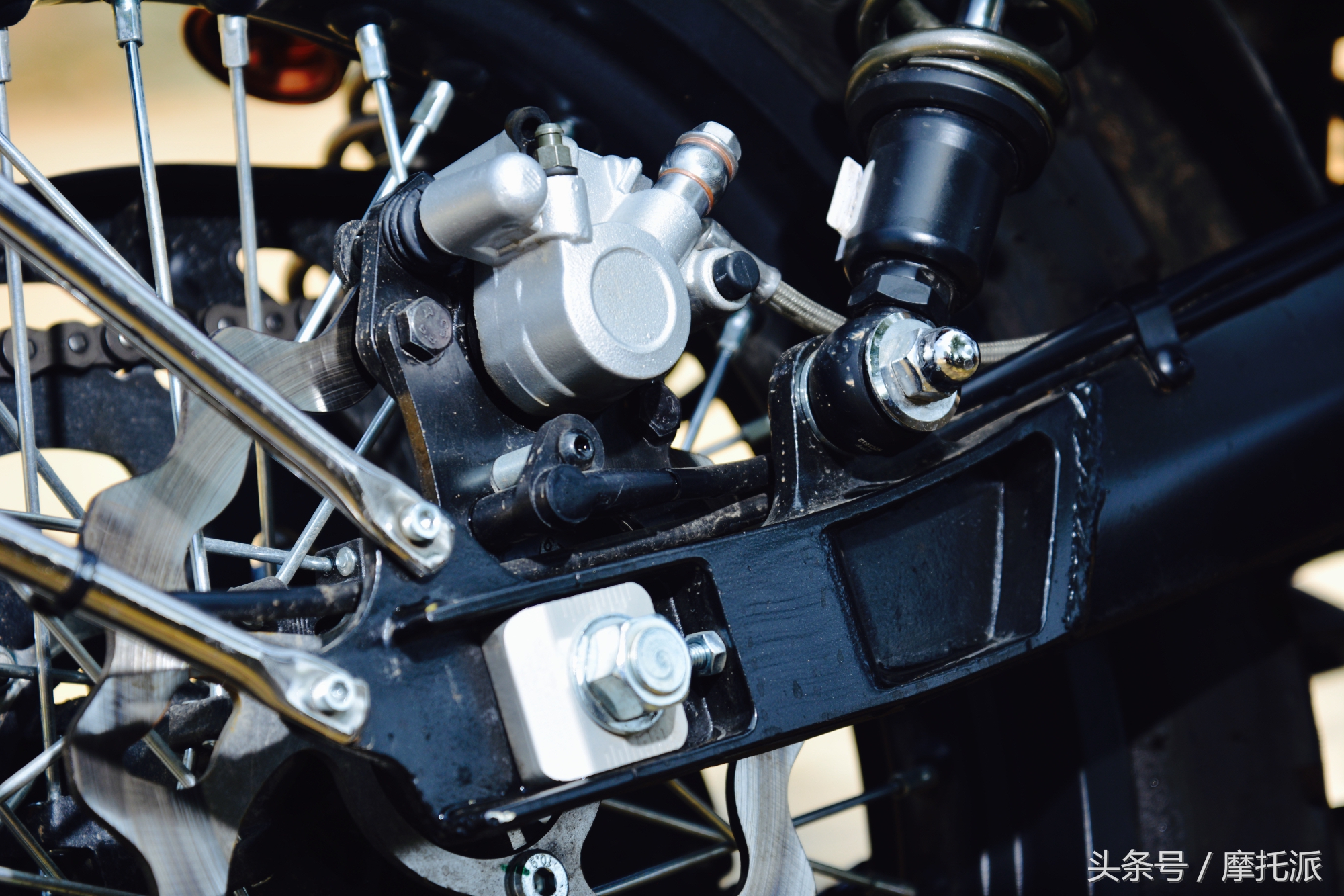 apriliacr150改装,cr150复古限量版