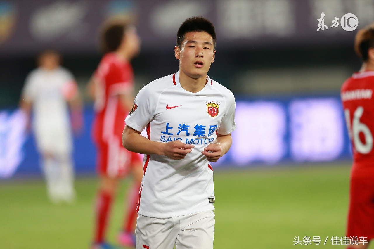 国足队长吴曦什么车,国足武磊开什么车