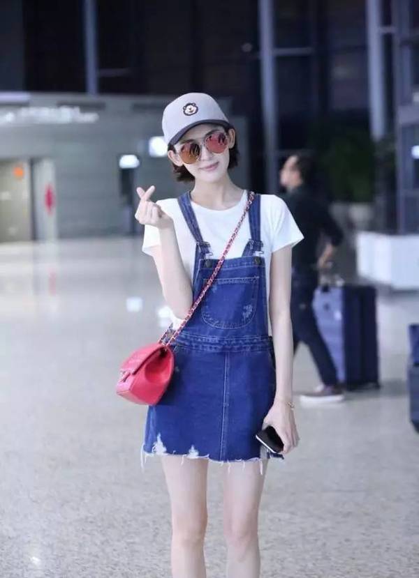 杨幂吴亦凡陈伟霆唐嫣等明星街拍最爱戴的棒球帽，竟来自这些潮牌，你知道几个？