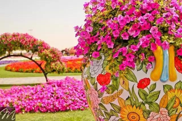 卓越与豪华的代名词—迪拜