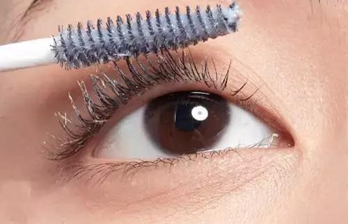 什么！闺蜜睫毛又长又浓？可我只要5分钟啊