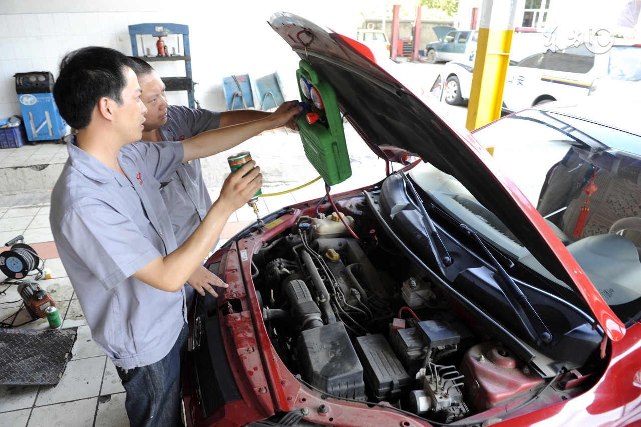 空调不制冷解决方法汽车,汽车空调不制冷吹出来是常温风