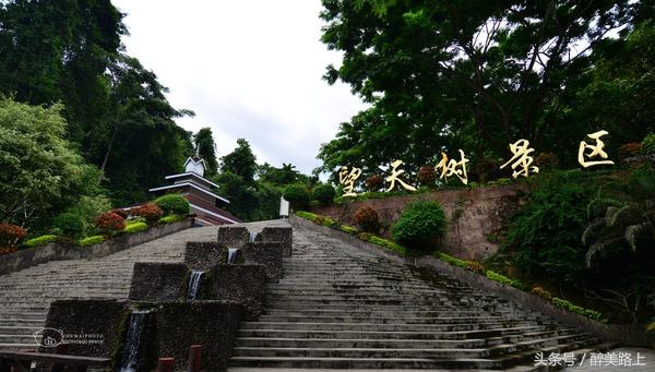 西双版纳在水一方泼水节,版纳哪里能够感受泼水