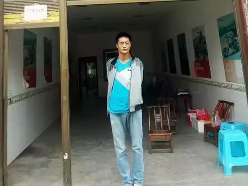 不一般！18岁巫溪小伙干起了电商