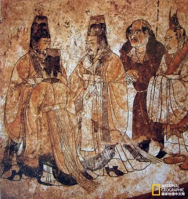 鍙や唬鍞愬畼鏈嶈,鍘嗘湞鍘嗕唬鐢峰瓙鏈嶉グ灞曠ず