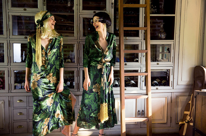 闷热潮湿的天气文案,女装店铺夏天的文案