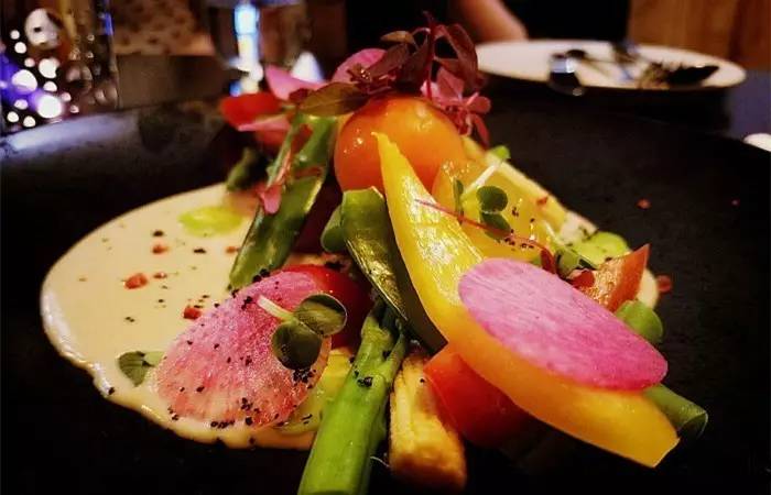 颜值*党**与抹茶控的终极绝杀！火爆ins的24k金箔冰淇淋终于来魔都啦！