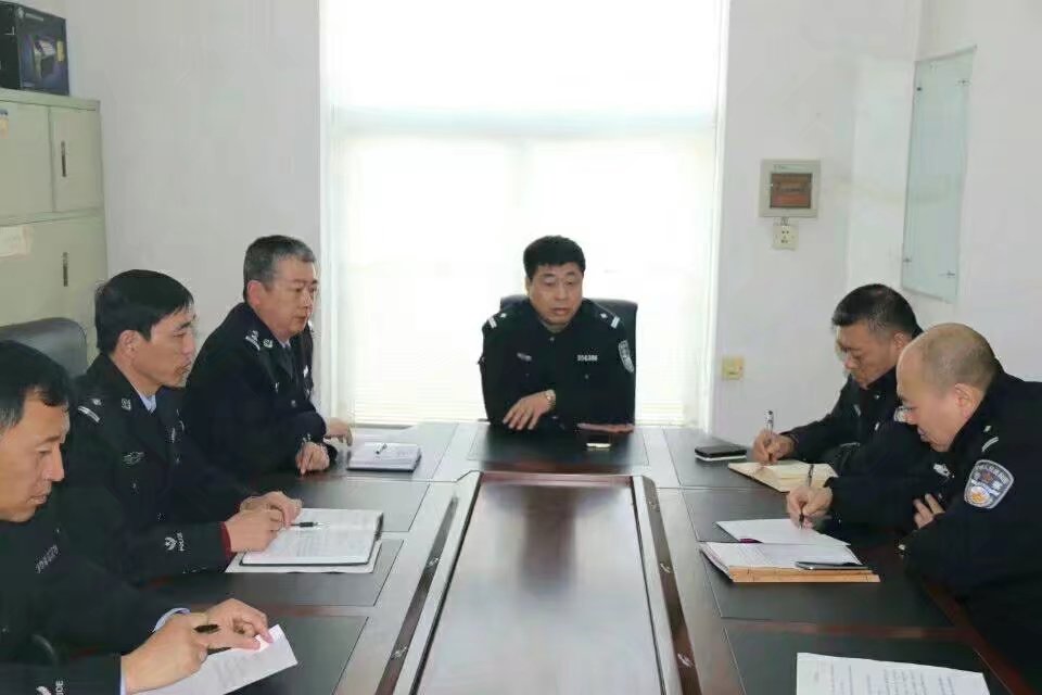 履职担当模范功能强,履职尽责发挥党员先锋模范功能