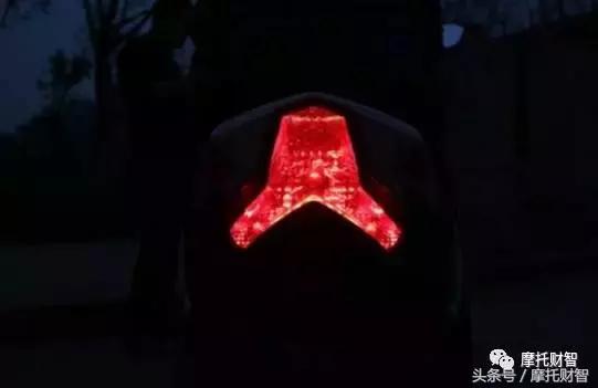 1999老款新大洲本田125踏板,本田新踏板6980