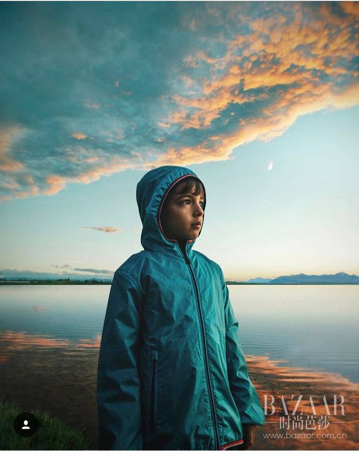 旅行照这么摆pose就很好看,出门旅游拍照姿势ins