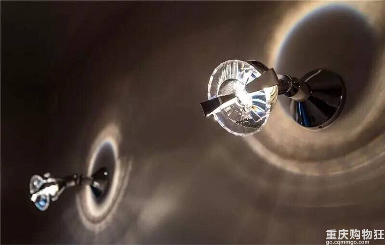 施华洛世奇极致豪华婚纱,施华洛世奇水晶镶嵌婚纱