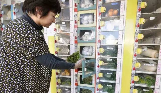 日本古老自动贩卖机,日本自动贩卖机能买到什么