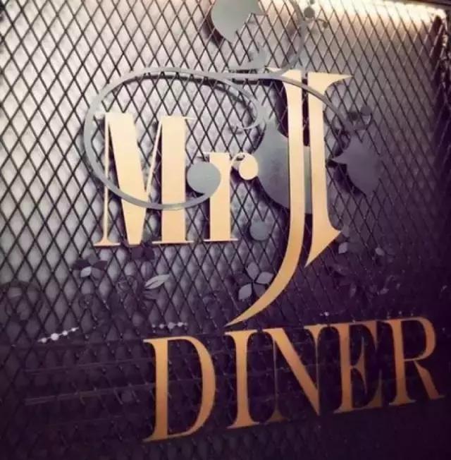 薛之谦餐饮现状,薛之谦的餐厅生意怎么样