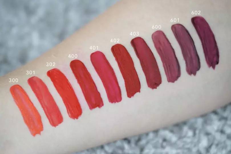 小胖丁深唇试色,阿玛尼小胖丁402易脱色吗