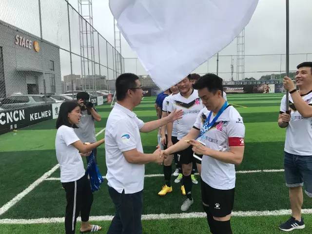 把足球当一个爱好,把足球当爱好有必要吗