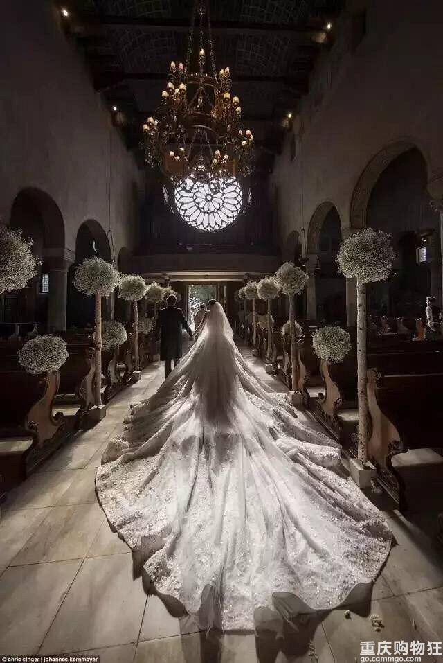 施华洛世奇极致豪华婚纱,施华洛世奇水晶镶嵌婚纱