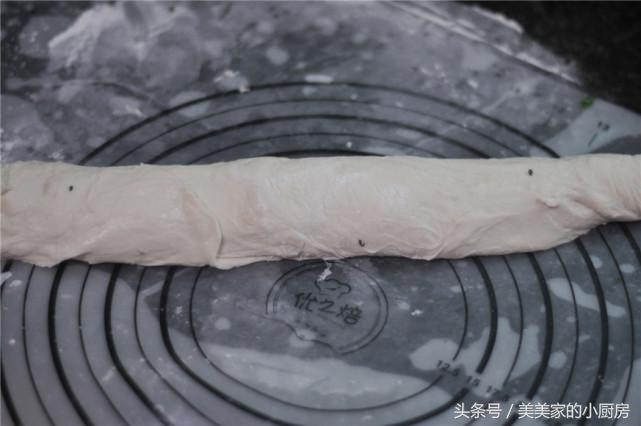 学会6款特色煎饼最快3分钟出锅,家乡特产香喷喷的煎饼