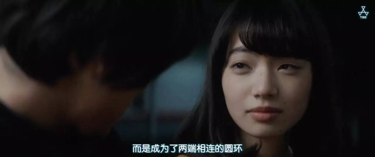 小松菜奈秋季大片,最近小松菜奈的电影